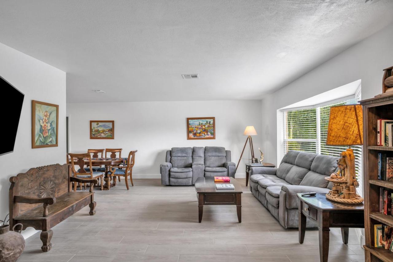 4 Bd Near Beach Spacious Solar Heated Pool Waterfront Home Помпано Бийч Екстериор снимка